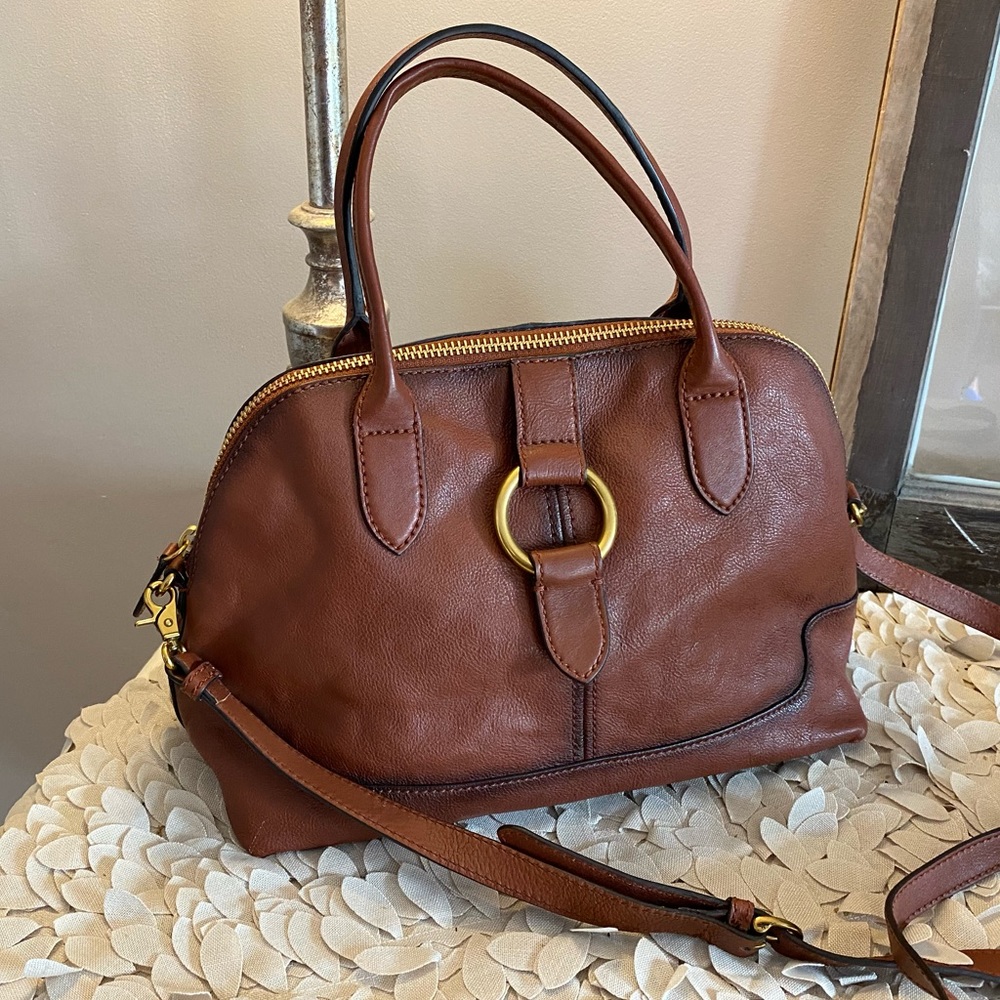 Beautiful Frye ring dome satchel bag.  Gold tone hardware.